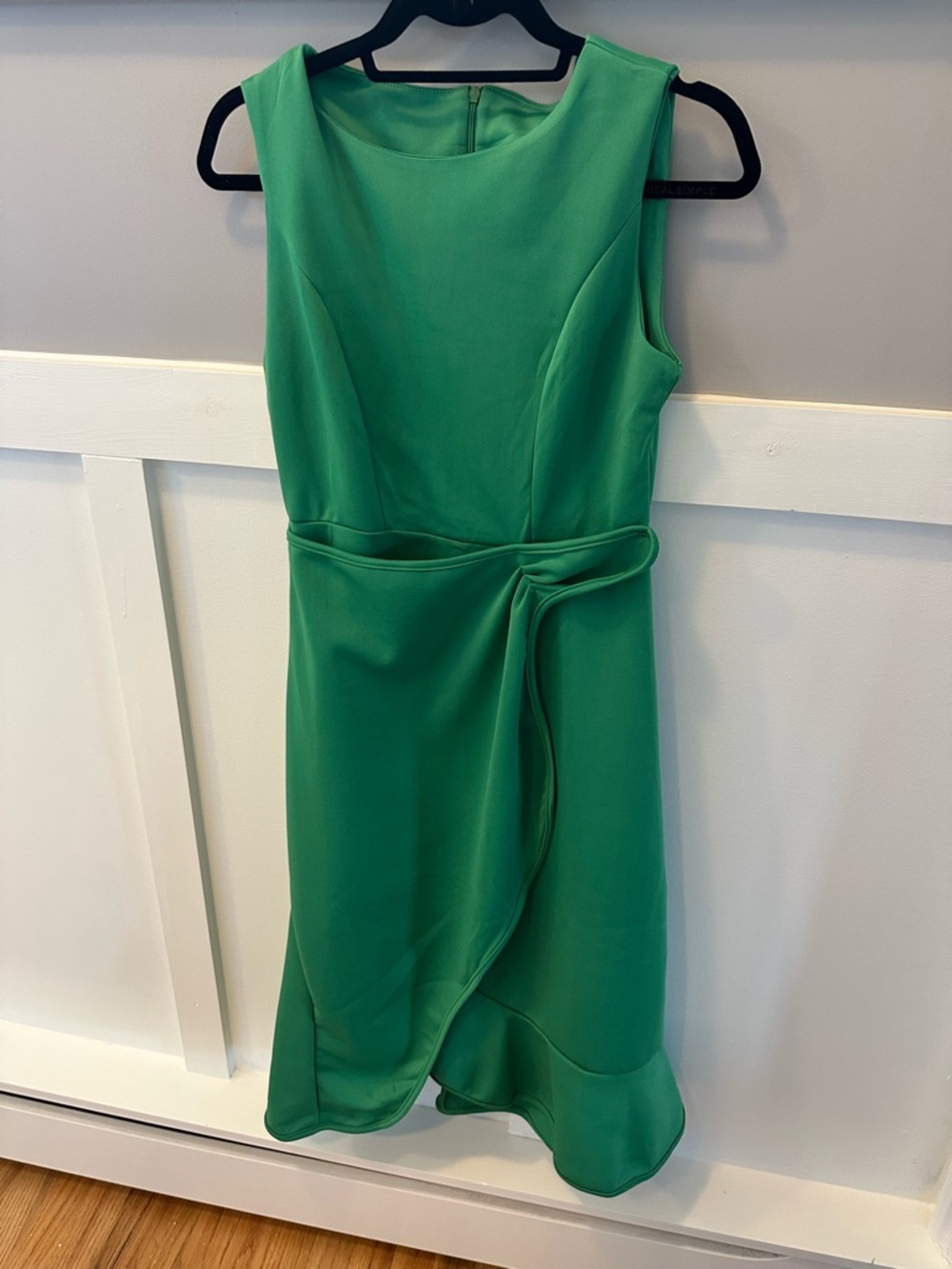 Emerald Green Sleeveless Sheath Dress with Wrap Detail size S NEVER BEEN WORN